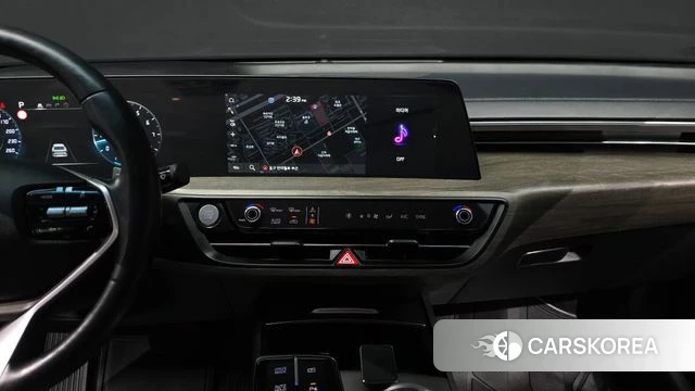 Kia K8 2022 Серебристо-серый из Кореи, фото 4