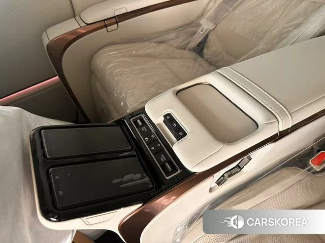 Lexus LM 2023 Белый из Китая, фото 4