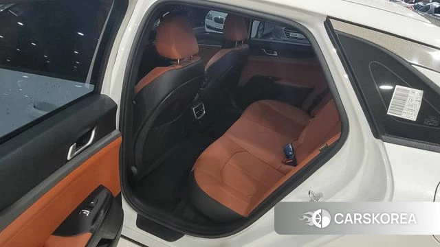 Kia The New K5 3rd generation 2025 Белый из Кореи, фото 4