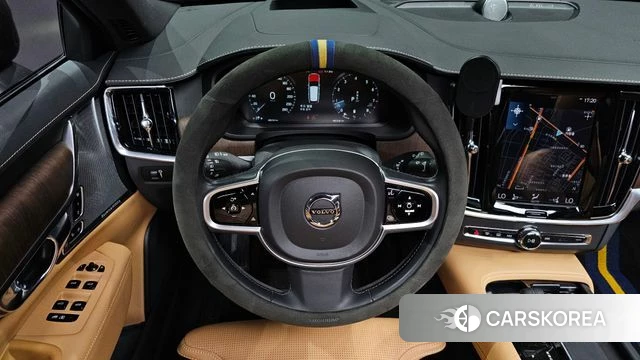 Volvo V90 Cross-Country id 3965217 из Кореи 4