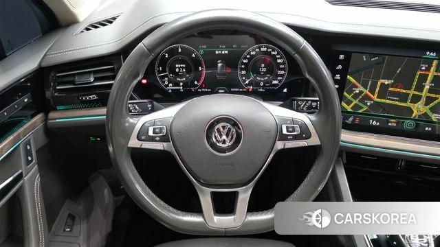 Volkswagen Touareg 3rd generation 2020 Белый из Кореи, фото 4