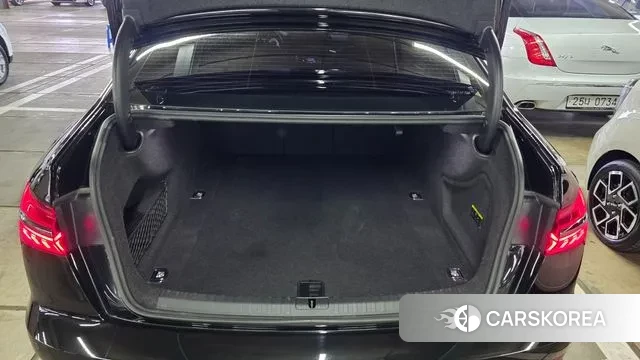 Audi A6 (C8) 2021 Черный из Кореи, фото 4