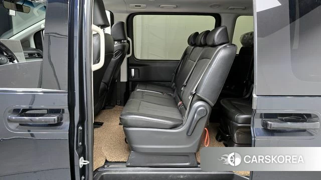 Hyundai Staria 2023 Синий из Кореи, фото 4