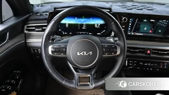 Kia K5 3rd generation 2023 Черный из Кореи, фото 4