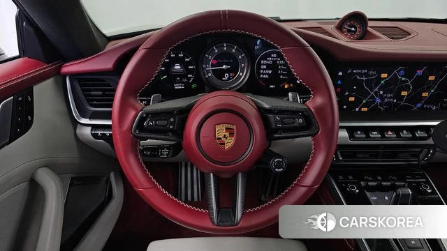 Porsche 911(992) 2022 Серебристо-серый из Кореи, фото 4