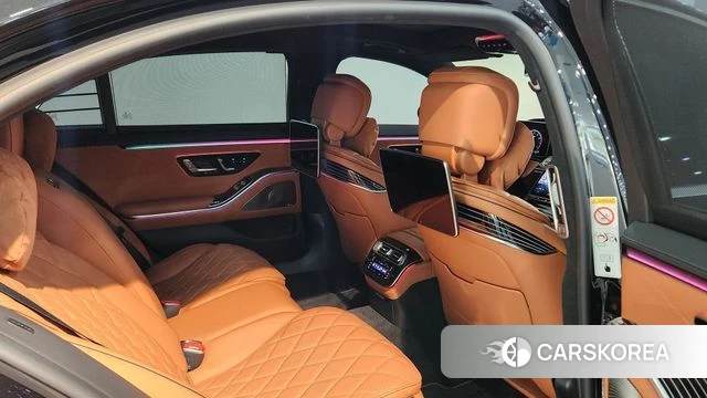 Mercedes-Benz S-Class W223 2026 Черный из Кореи, фото 4