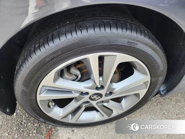 Hyundai Avante AD 2018 Серый из Кореи, фото 4