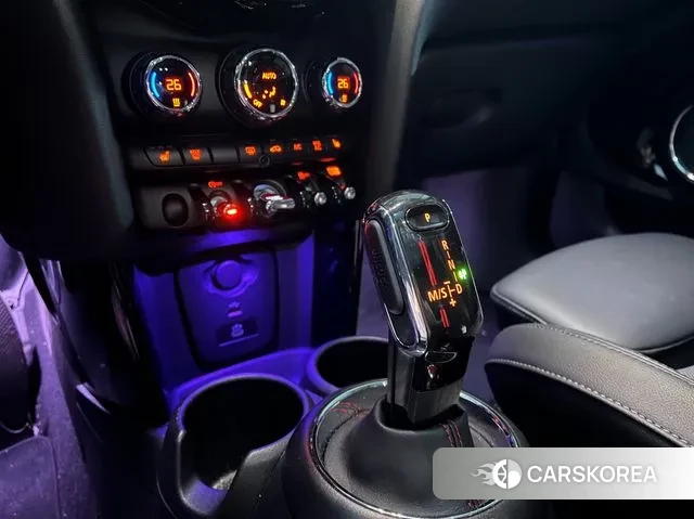 Mini Cooper S 2020 Зеленый из Кореи, фото 4