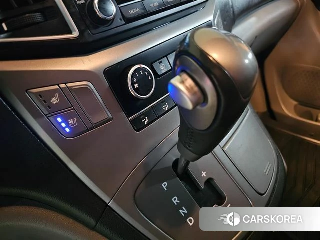 Hyundai The New Grand Starex 2020 Белый из Кореи, фото 4
