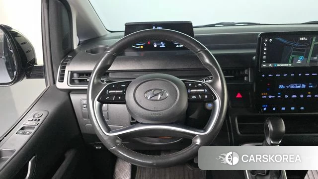 Hyundai Staria 2023 Серый из Кореи, фото 4