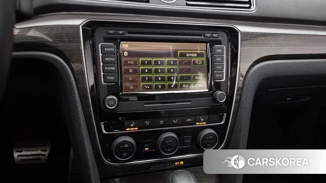 Volkswagen The New Passat 2018 Белый из Кореи, фото 4