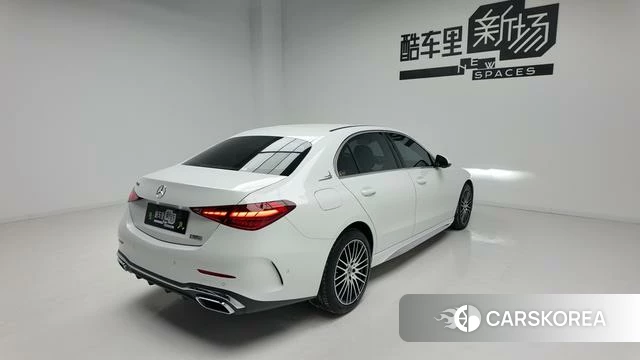 Mercedes-Benz Class C 2023 Белый из Китая, фото 4