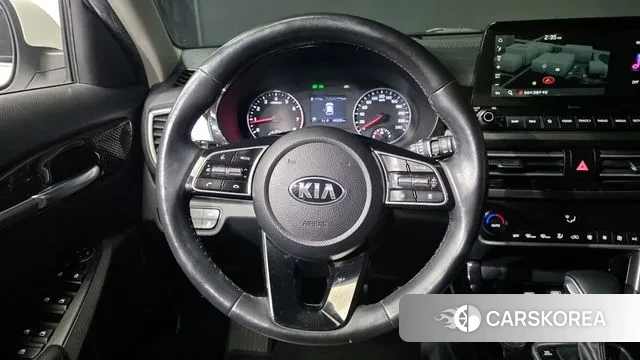 Kia Seltos 2021 Белый из Кореи, фото 4