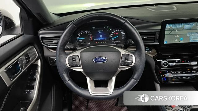 Ford Explorer 6th Generation 2021 Белый из Кореи, фото 4