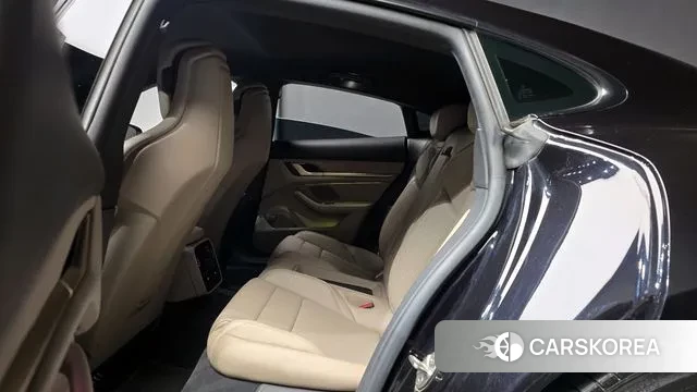 Porsche Taycan 2022 Черный из Кореи, фото 4