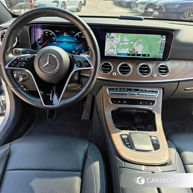 Mercedes-Benz E-Class W213 2022 Серебряный из Кореи, фото 4