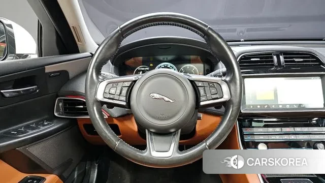 Jaguar XE 2019 Белый из Кореи, фото 4