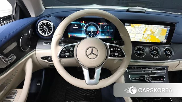Mercedes-Benz E-Class W213 2018 Белый из Кореи, фото 4