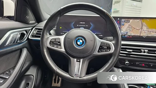 BMW i4 2022 Белый из Кореи, фото 4