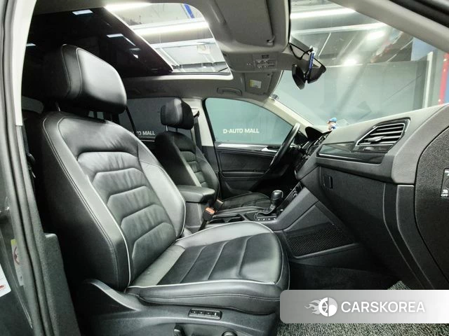 Volkswagen Tiguan second Generation 2020 Серый из Кореи, фото 4