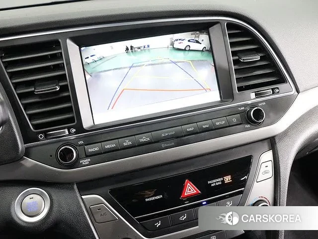 Hyundai Avante AD 2018 Белый из Кореи, фото 4