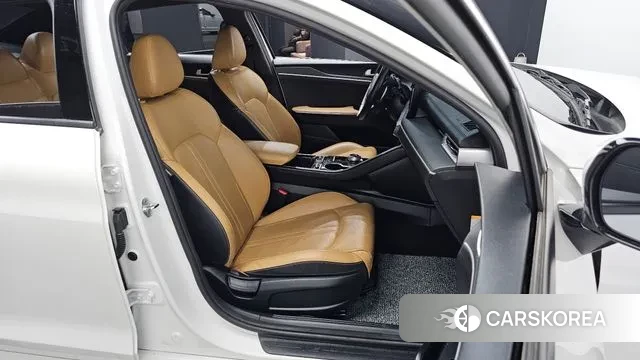 Kia K5 Hybrid 3rd Generation 2022 Белый из Кореи, фото 4
