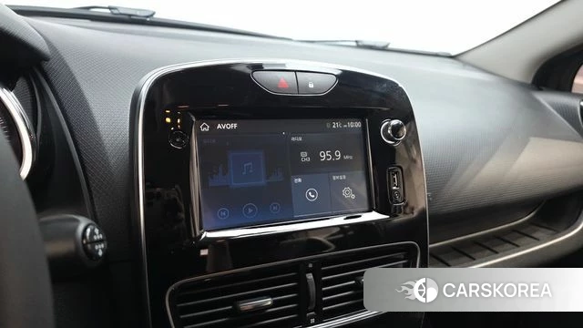 Renault Korea (Samsung) Clio 2018 Серый из Кореи, фото 4
