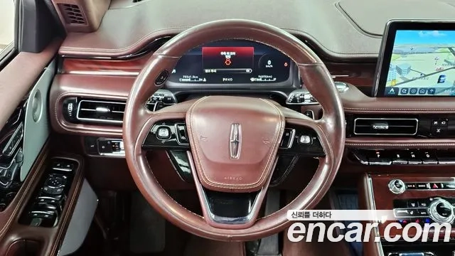 Lincoln Aviator 2nd generation 2021 Белый из Кореи, фото 4