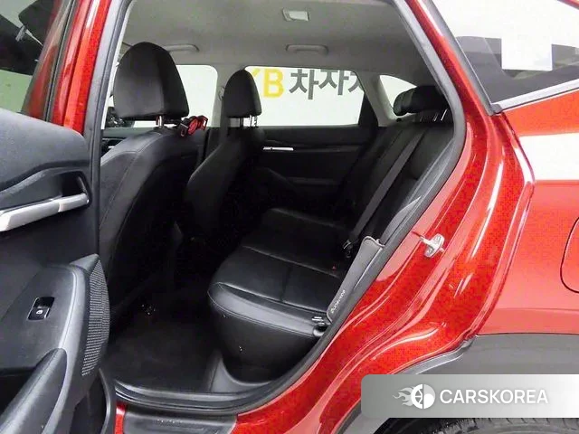 Kia Seltos 2021 Красный из Кореи, фото 4