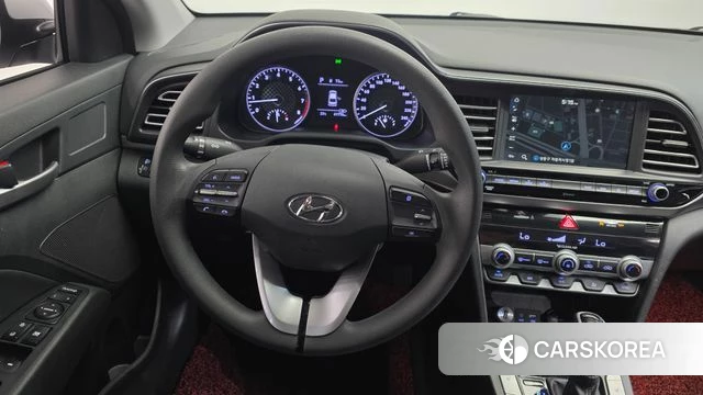 Hyundai The New Avante AD 2019 Серебристо-серый из Кореи, фото 4