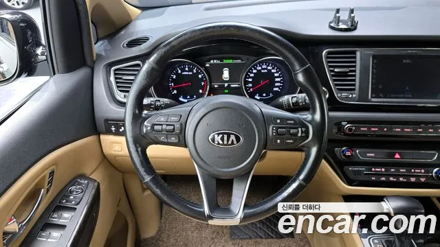 Kia The New Carnival id 2660280 из Кореи 4