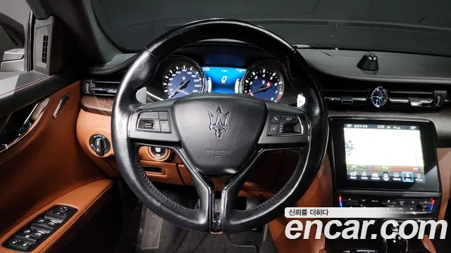 Maserati Quattroporte 2018 Черный из Кореи, фото 4