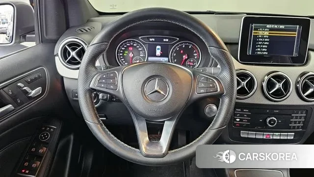 Mercedes-Benz B-Class W246 2018 Серый из Кореи, фото 4