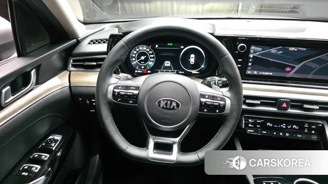 Kia K5 3rd generation 2020 Серебристо-серый из Кореи, фото 4