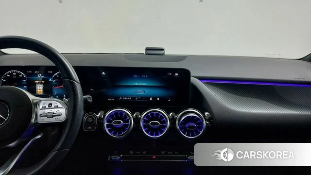 Mercedes-Benz GLA - Class H247 2020 Белый из Кореи, фото 4