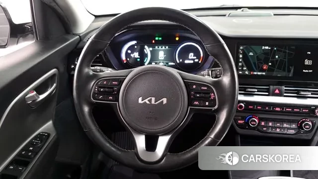 Kia Niro Plus 2022 Белый из Кореи, фото 4