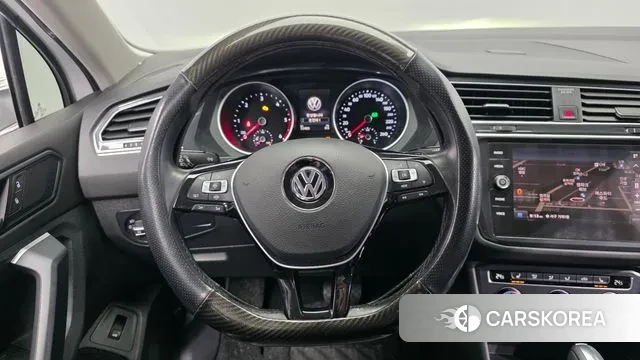 Volkswagen Tiguan second Generation 2020 Белый из Кореи, фото 4
