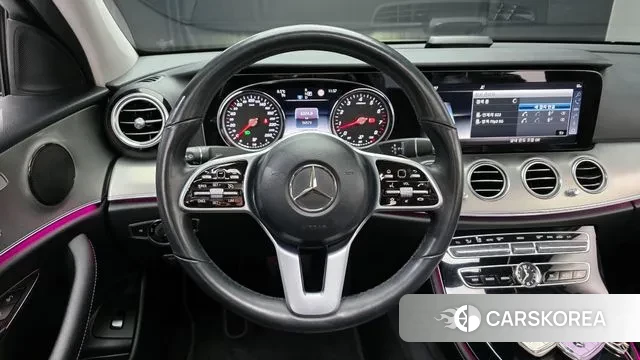 Mercedes-Benz E-Class W213 2018 Белый из Кореи, фото 4