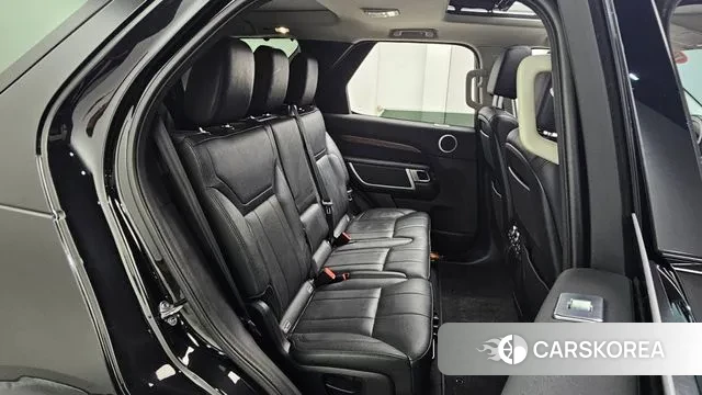 Land Rover Discovery 5 2019 Черный из Кореи, фото 4