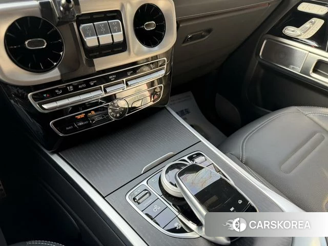 Mercedes-Benz G-class 2023 Серебристо-серый из Китая, фото 4