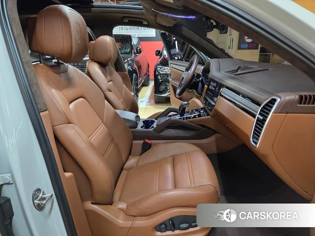 Porsche Cayenne (PO536) 2023 Белый из Кореи, фото 4