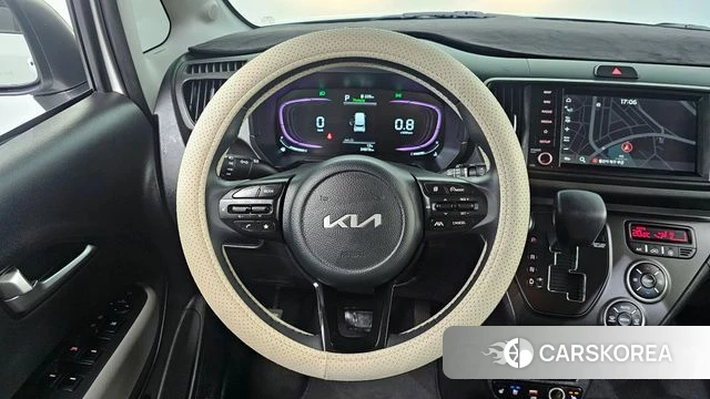 Kia The New Kia Ray 2023 Белый из Кореи, фото 4