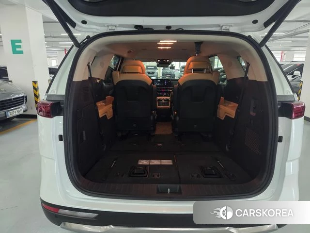 Kia Carnival 4th generation 2023 Белый из Кореи, фото 4