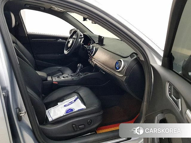 Audi New A3 2018 Серебряный из Кореи, фото 4