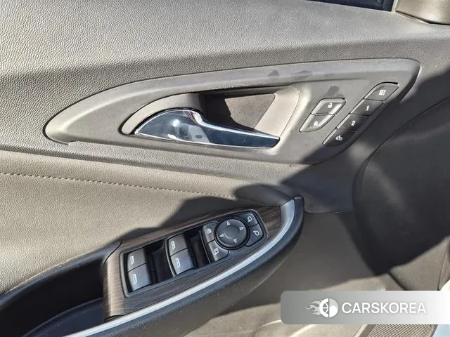 Chevrolet (GM Daewoo) The New Malibu 2019 Белый из Кореи, фото 4