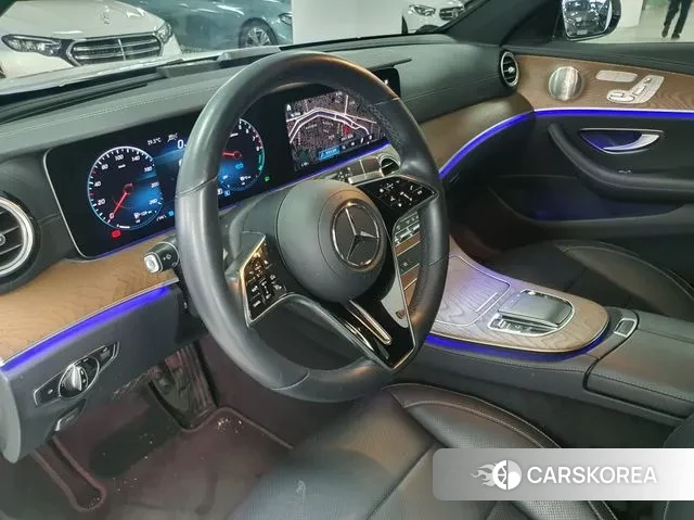 Mercedes-Benz E-Class W213 2021 Белый из Кореи, фото 4