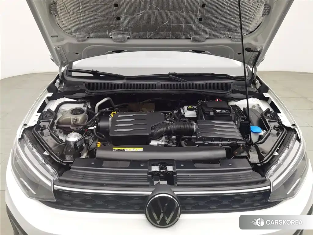 Volkswagen Lavida 2023 Белый из Китая, фото 4