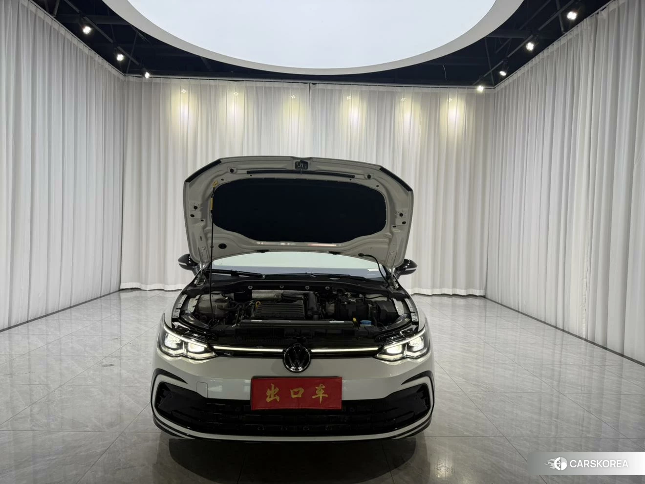 Volkswagen Golf 2022 Белый из Китая, фото 4