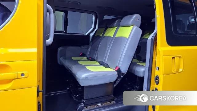 Hyundai The New Grand Starex 2018 Желтый из Кореи, фото 4