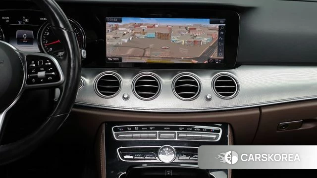 Mercedes-Benz E-Class W213 2019 Черный из Кореи, фото 4